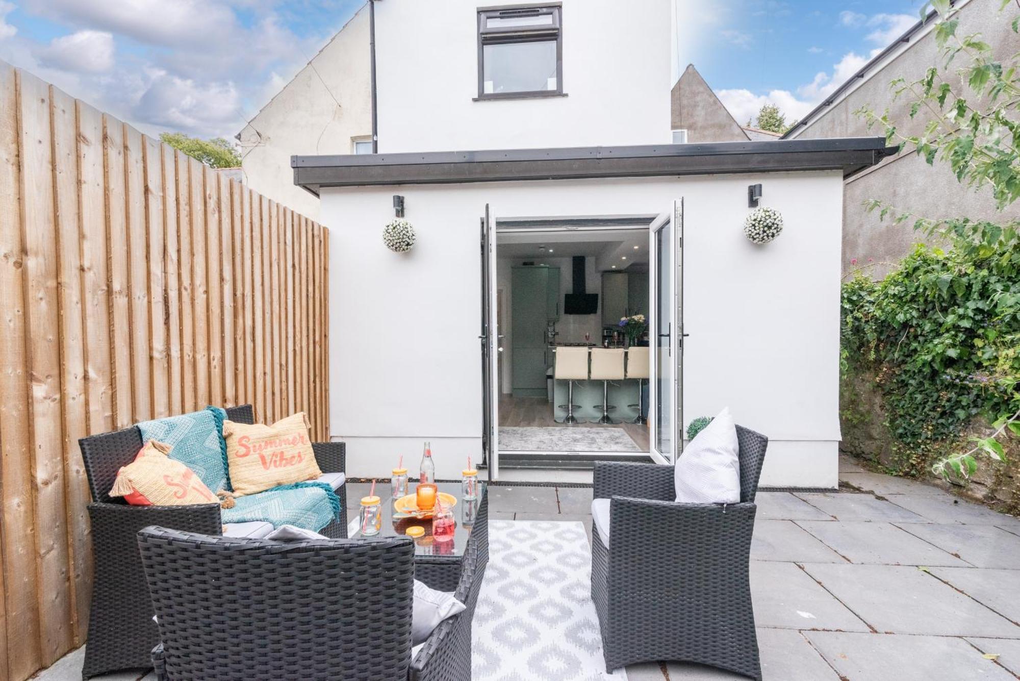 Luxury Apartments In Cardiff City Centre Exterior foto