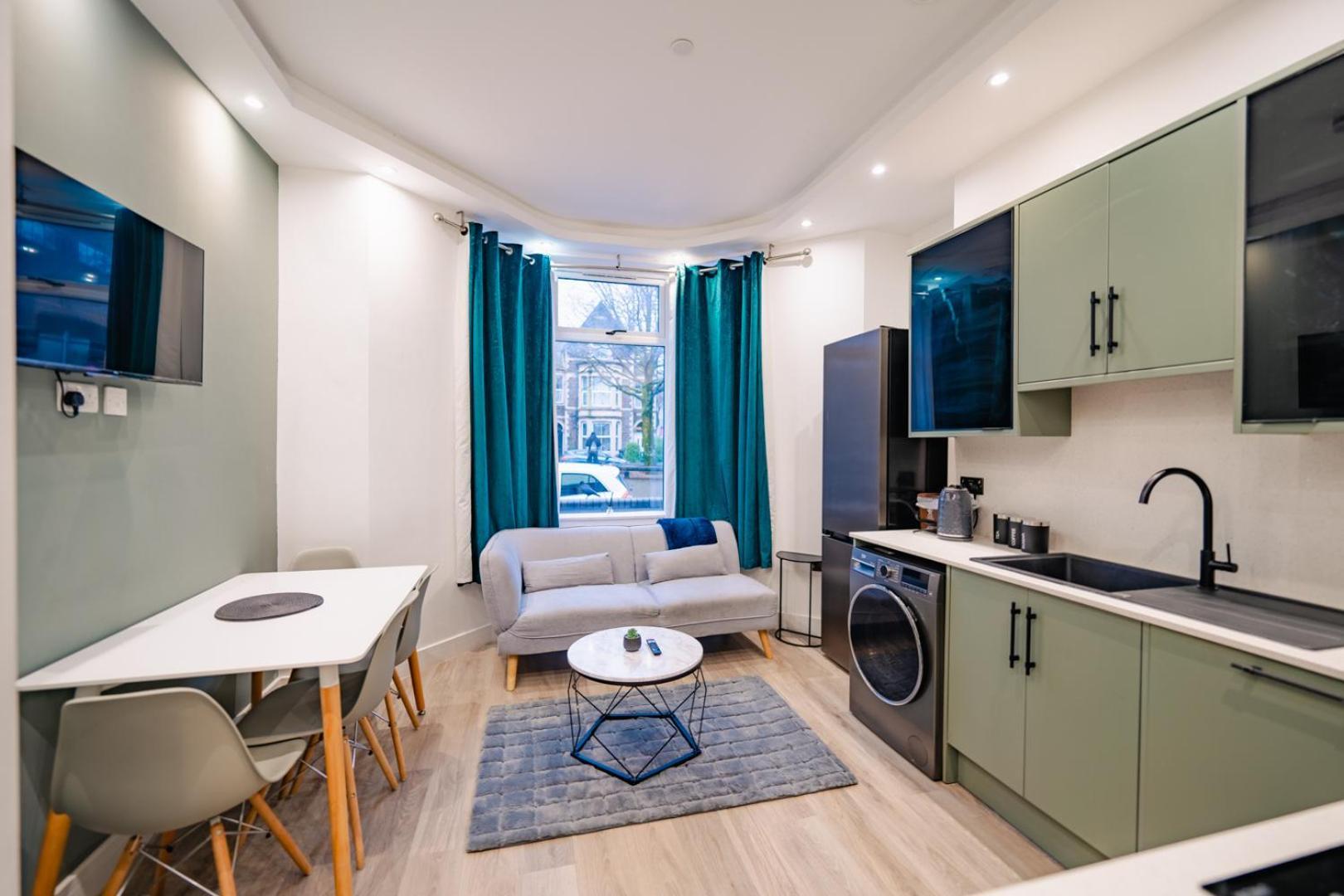 Luxury Apartments In Cardiff City Centre Exterior foto